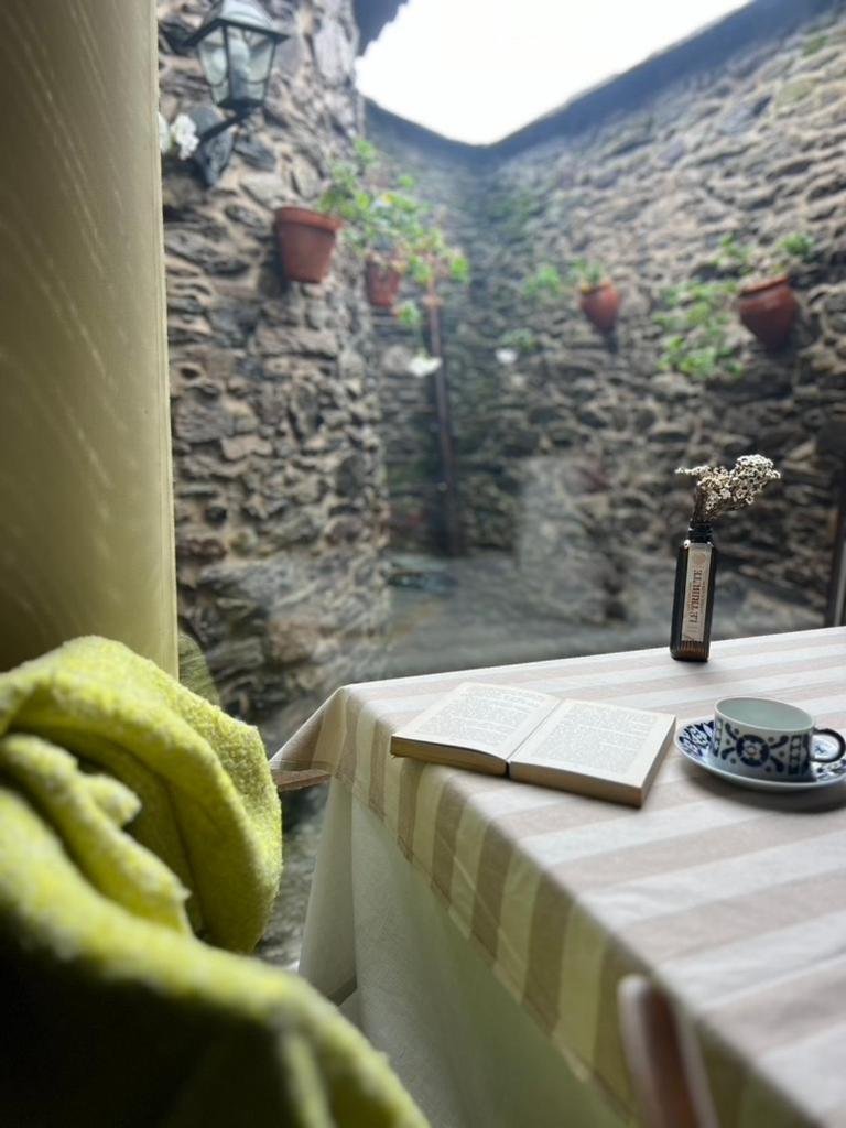 Casa Rural Dona Maria Ordes Exterior photo
